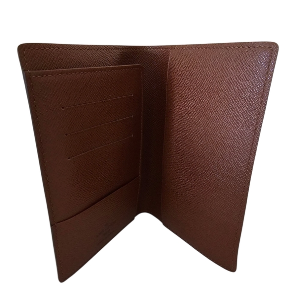 Louis Vuitton Handbags - Louis Vuitton Brown Textured Leather Passport/Card Holder